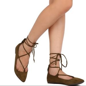 BLACK Ballet Style Flats